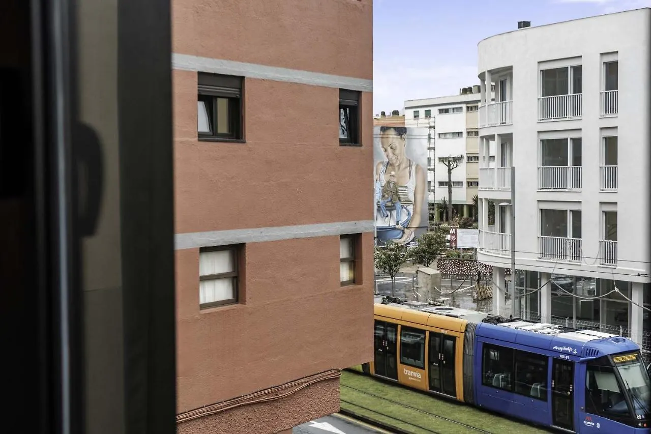 Stylish And Chic City Center Apartment With Wifi Σαν Κριστόμπαλ ντε Λα Λαγούνα