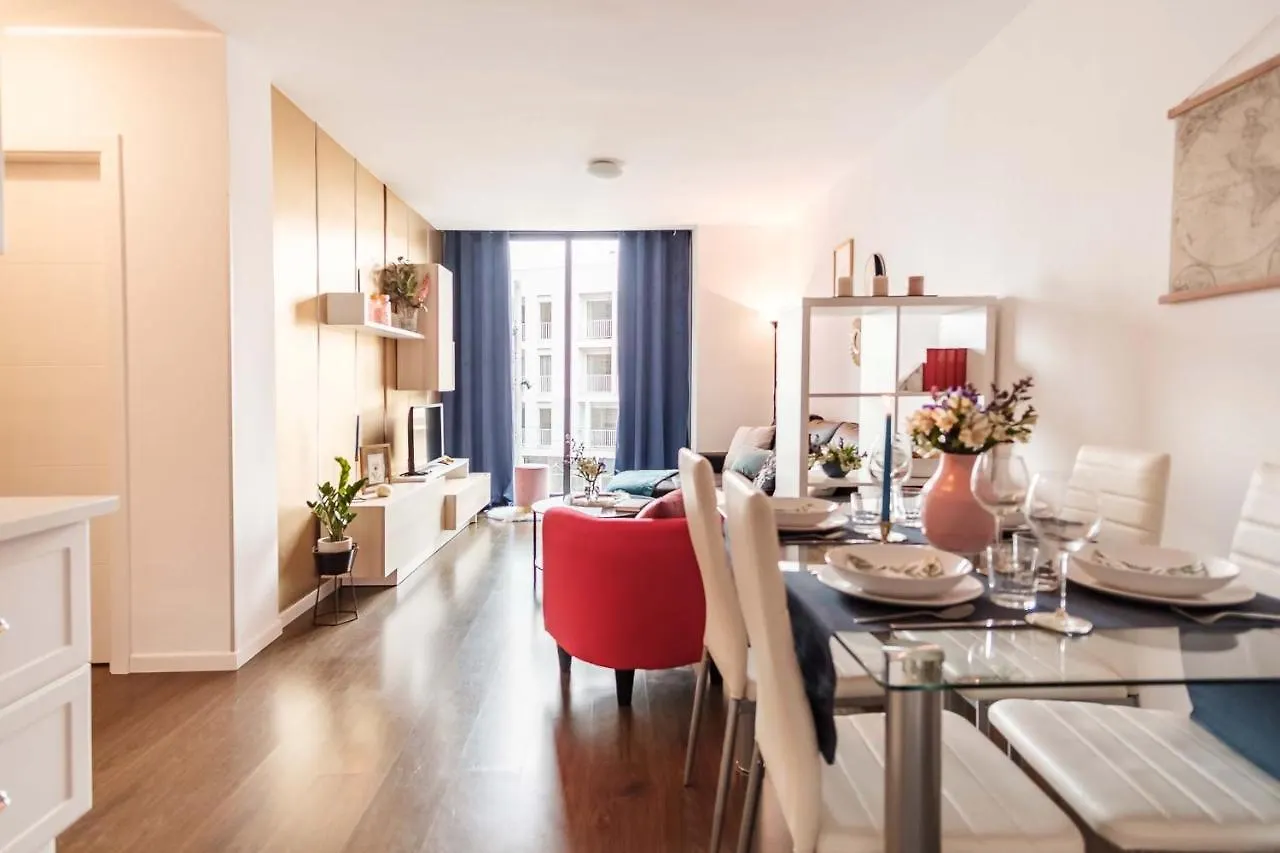 Stylish And Chic City Center Apartment With Wifi Σαν Κριστόμπαλ ντε Λα Λαγούνα